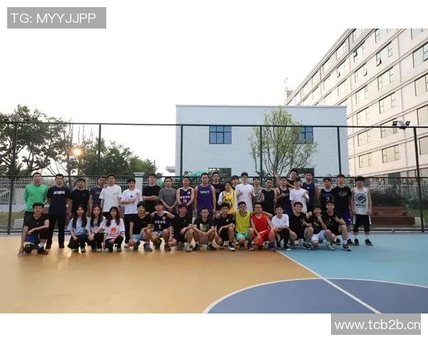 深圳篮球队荣登篮球战术排行榜第五名展现实力与潜力 深圳篮球队荣登篮球战术排行榜第五名展现实力与潜力